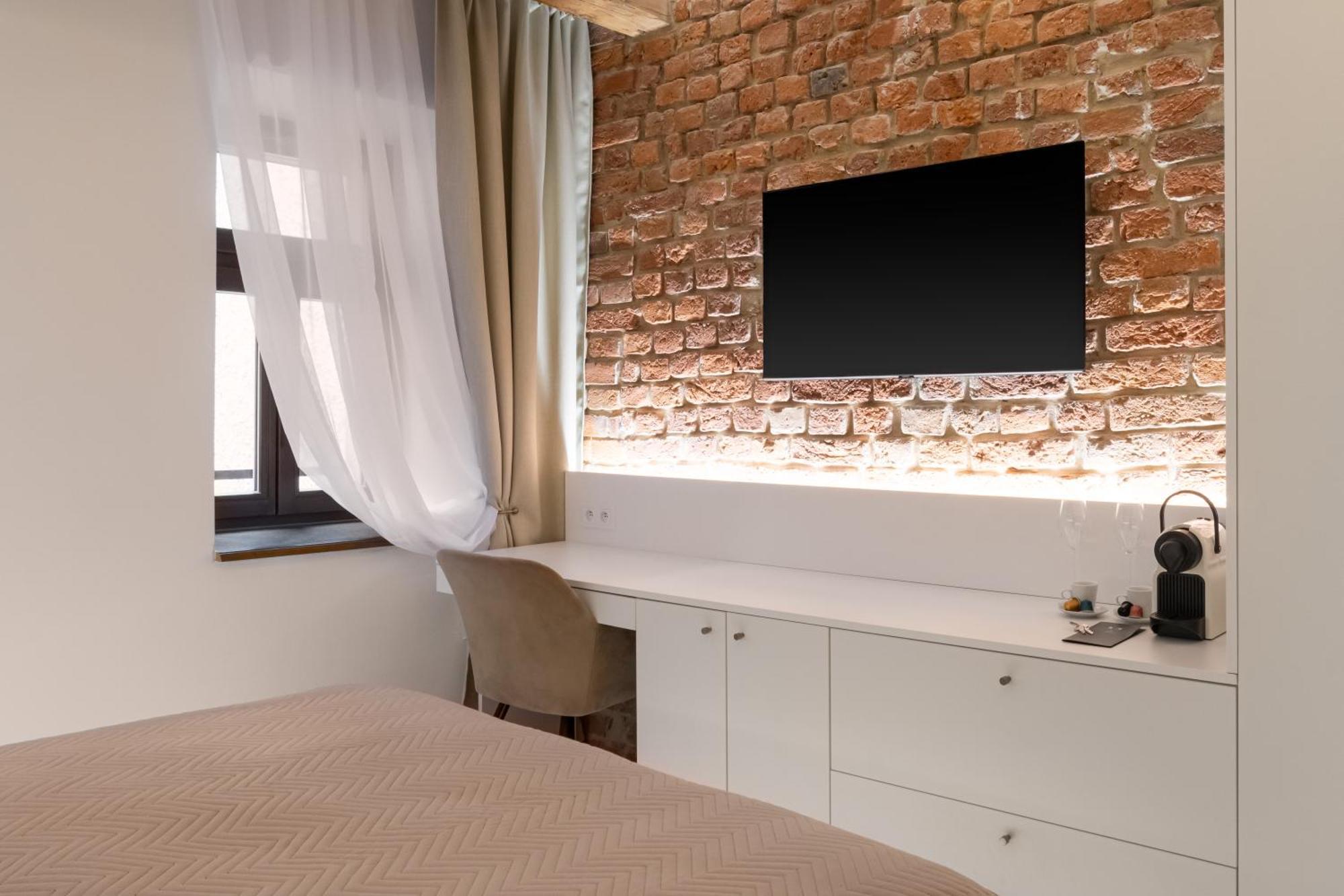 White Wolf Boutique Apartments Olomouc Exterior foto