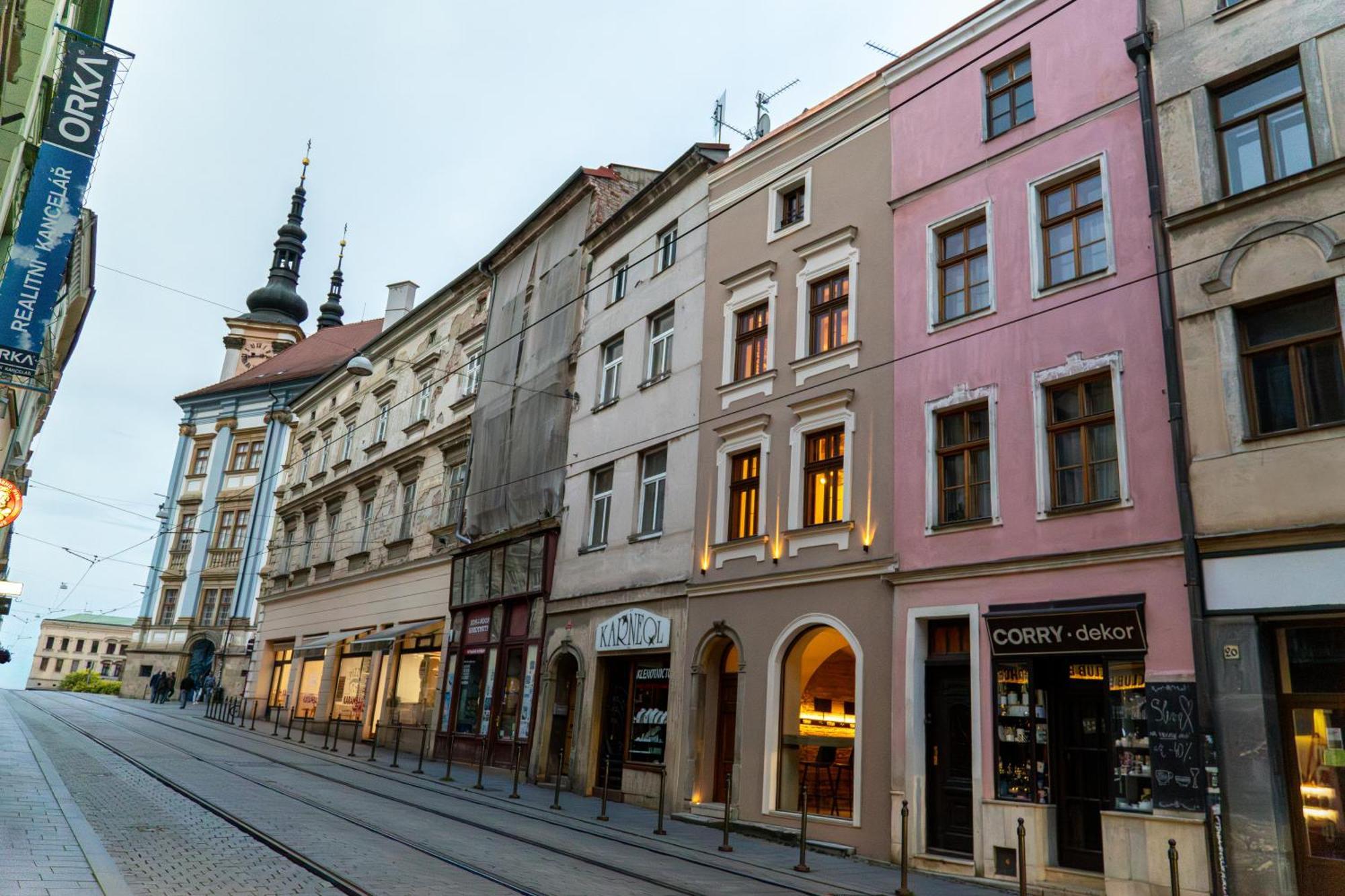 White Wolf Boutique Apartments Olomouc Exterior foto